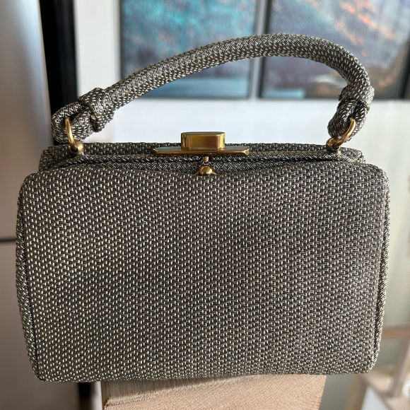 Koret 1950s/1960s designer handbag , woven silver grey with brass hardware . - Picture 11 of 15
